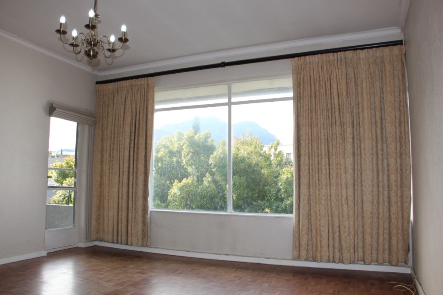 To Let 2 Bedroom Property for Rent in Somerset West Western Cape